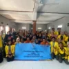 Mahasiswa KKN Universitas Bhakti Kencana Kelompok 31 Edukasi Stunting dan Inovasi UMKM di Desa Cikawao Bandung