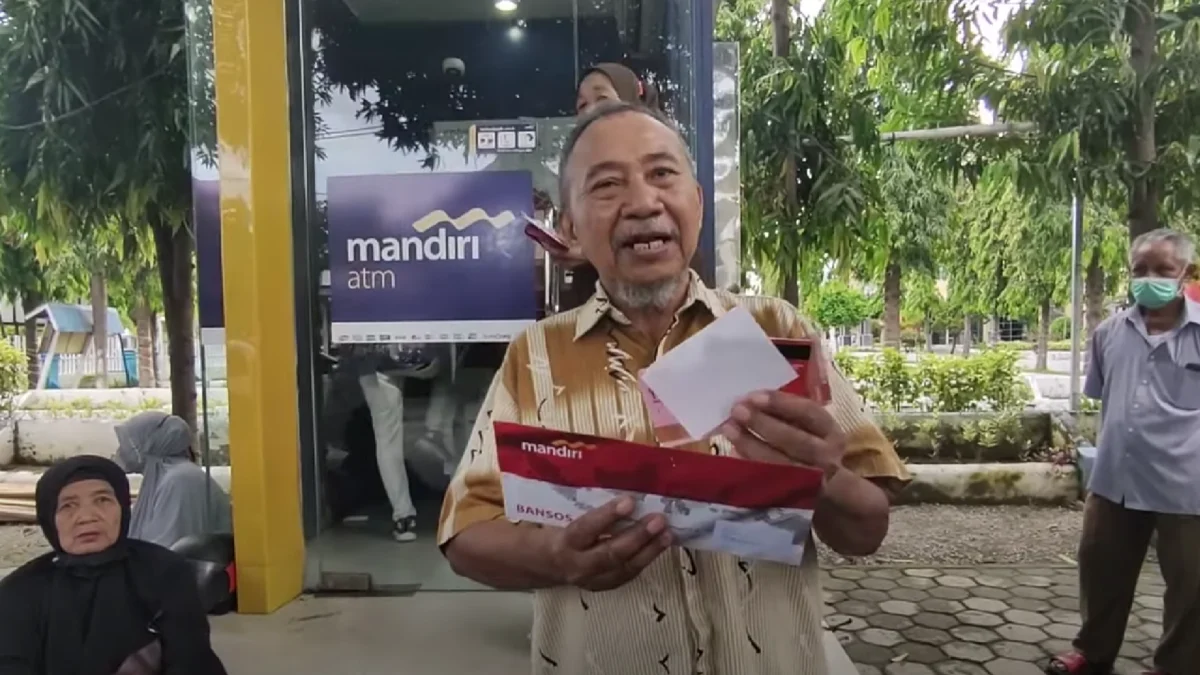 Kabar Baik! KKS Baru Sudah Mulai Dibagikan, Saldo PKH dan BNPT Cair Bertahap Periode Sep-Okt 2024 Kabar Baik! KKS Baru Sudah Mulai Dibagikan, Saldo PKH dan BNPT Cair Bertahap Periode Sep-Okt 2024