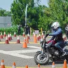 Tips Aman Berkendara di Jalan Sempit, Tetap Waspada dan #Cari_Aman