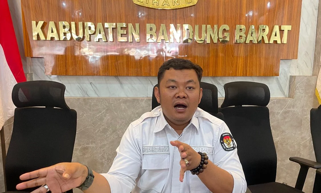 KPU KBB Tetapkan Bakal Calon Wakil Bupati dari Jalur Perseorangan Tak Penuhi Syarat Ketua KPU Bandung Barat, Ripqi Ahmad Sulaeman. Dok Jabar Ekspres
