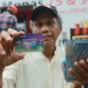 Pencairan program Kartu Lansia Jakarta dikabarkan sudah cair dan bisa diambil tunai di Bank DKI dan sudah banyak ditunggu oleh warga
