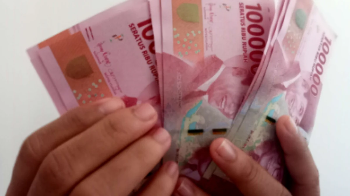 Dana Bantuan Kartu Lansia Jakarta (KLJ) Rp 900 Ribu Cair Hari Ini? Dana Bantuan Kartu Lansia Jakarta Rp 900 Ribu Cair Hari Ini