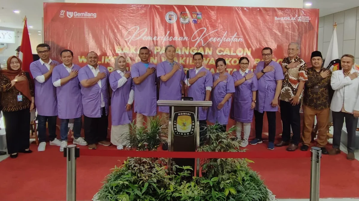 Lima pasangan calon Wali Kota dan Wakil Wali Kota Bogor mulai mengikuti pemeriksaaan kesehatan di RSUD Kota Bogor, Minggu (1/9). (Yudha Prananda / Jabar Ekspres)