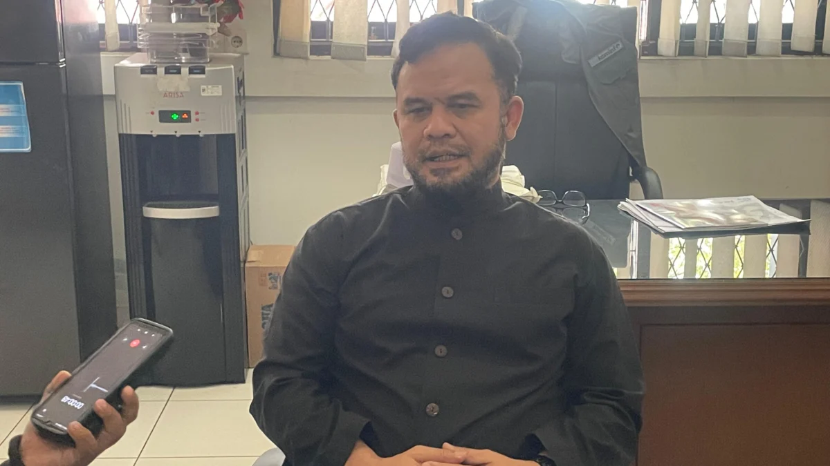 Pendaftaran CPNS 2024: Pemerintah Pastikan Semua Wilayah di Kabupaten Bandung Terjangkau Internet Kepala Dinas Komunikasi dan Informatika (Diskominfo) Kabupaten Bandung, Yosep Nugraha saat ditemui di kantornya, Kamis (5/9). Foto Agi