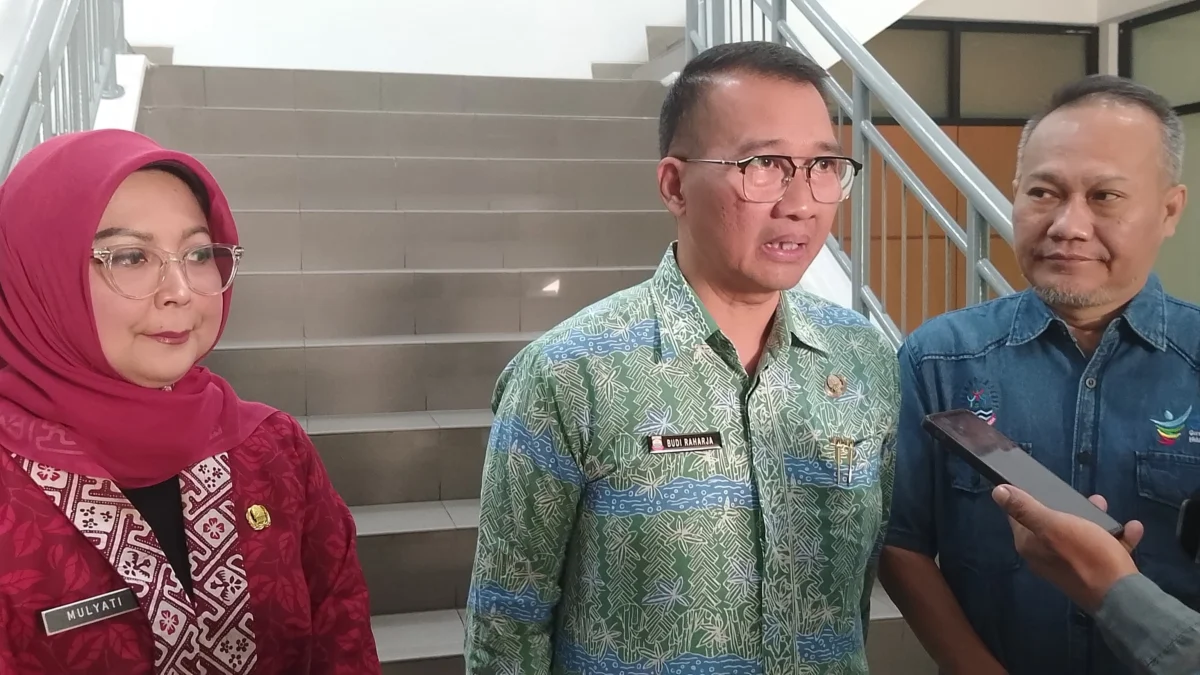 Cimahi Kejar Kembali Predikat Kota Sehat, Targetkan Bebas ODF Tahun Depan Doc. Pj Sekda Kota Cimahi, Budi Raharja dan Kadinkes Cimahi, Mulyati saat ditemui di Pemkot Cimahi (mong)