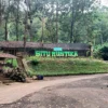 Salah satu wisata di Kota Banjar yakni Situ Mustika kini sudah tak digemari lagi wisatawan. Pemkot Banjar membuat program jelajah kereta wisata untuk menghidupkan lagi sektor pariwisata. (Cecep Herdi/Jabar Ekspres)