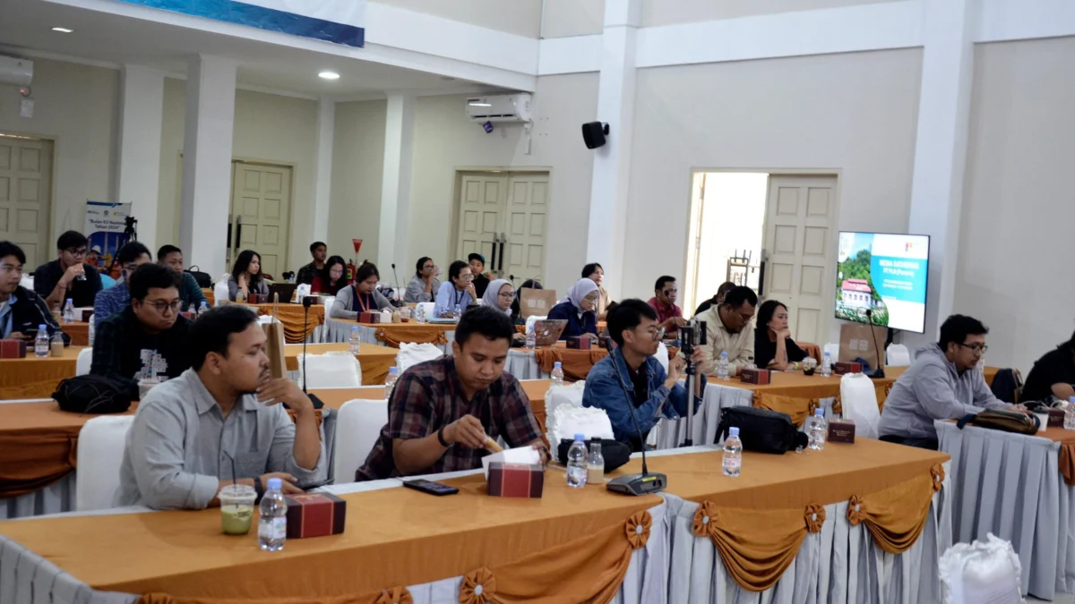 Seabad Lebih Beroperasi, PLTA Bengkok Konsisten Suplai Listrik Hijau PLTA Bengkok Konsisten Suplai Listrik Hijau