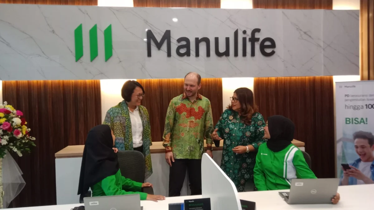 Manulife Indonesia Resmikan Relokasi Kantor Cabang Bandung Manulife Indonesia Resmikan Relokasi Kantor Cabang Bandung