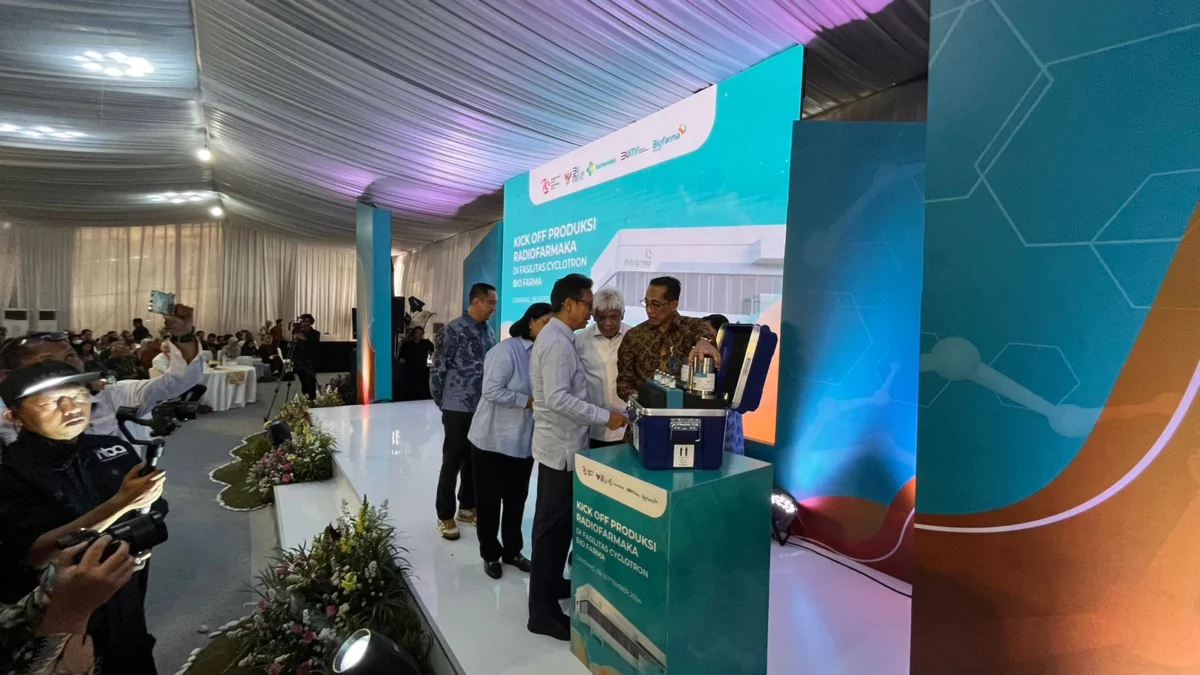 Buka Layanan Kanker, Bio Farma Resmikan Fasilitas Cyclotron Radiofarmaka