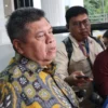 Ketua Pansel KPK Yusuf Ateh memberikan keterangan kepada wartawan di Jakarta, Rabu (18/9/2024). ANTARA/Rangga Pandu Asmara Jingga