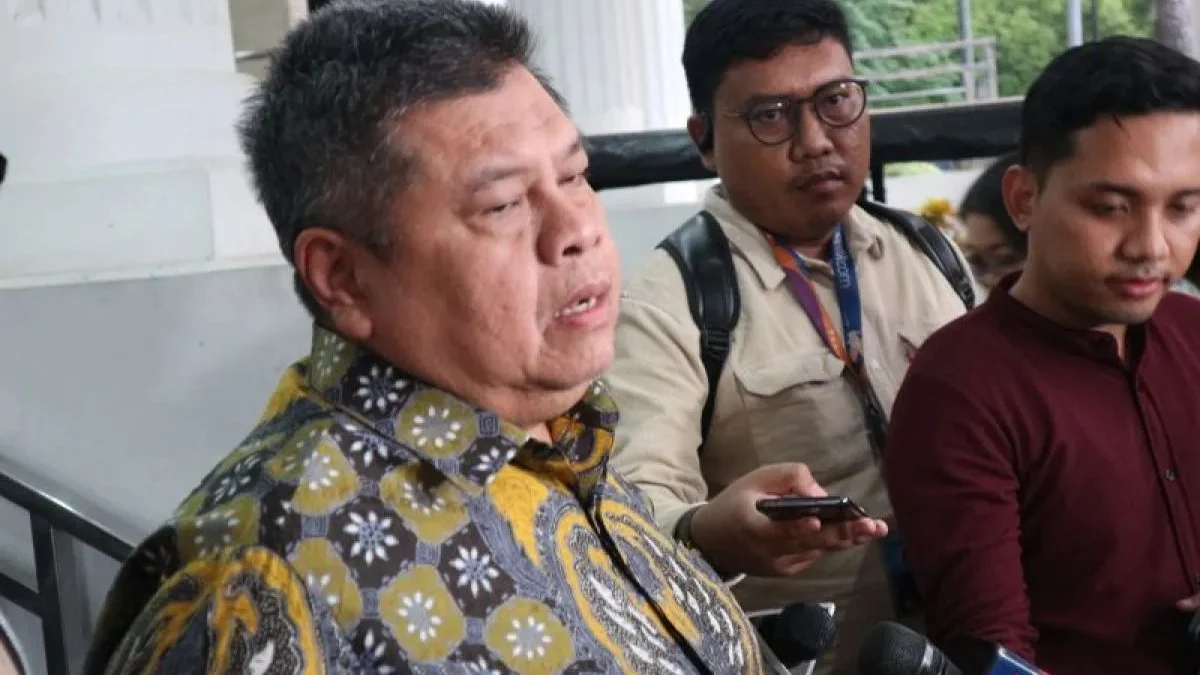 Pansel Sebut Seleksi Capim KPK Ketat: Banyak yang Bagus Ketua Pansel KPK Yusuf Ateh memberikan keterangan kepada wartawan di Jakarta, Rabu (18/9/2024). ANTARA/Rangga Pandu Asmara Jingga