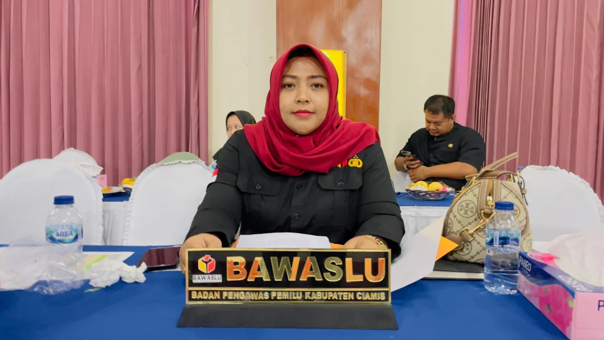 Bawaslu Ciamis Temukan 37 Pemilih Pilkada Sudah Meninggal Dunia Masih Terdaftar di DPT Koordinator Divisi Pencegahan Partisipasi Masyarakat dan Hubungan Masyarakat Bawaslu Ciamis, Wulan Sarifah. (Cecep Herdi/Jabar Ekspres)