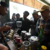 25 mantan narapidana terorisme (napiter) saat melaksanakan program pelatihan budidaya kopi. Foto Istimewa
