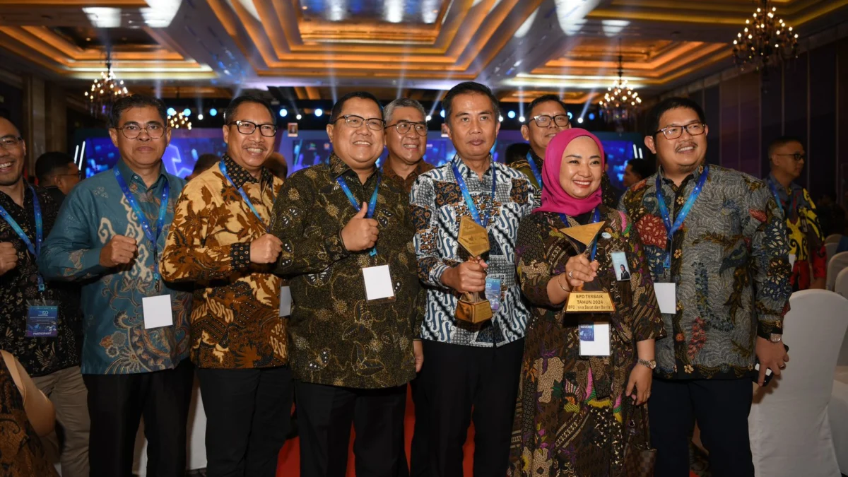 TP2DD AWARD Jawa Barat Raih Penghargaan sebagai Provinsi Terbaik 2024 Wilayah Jawa-Bali