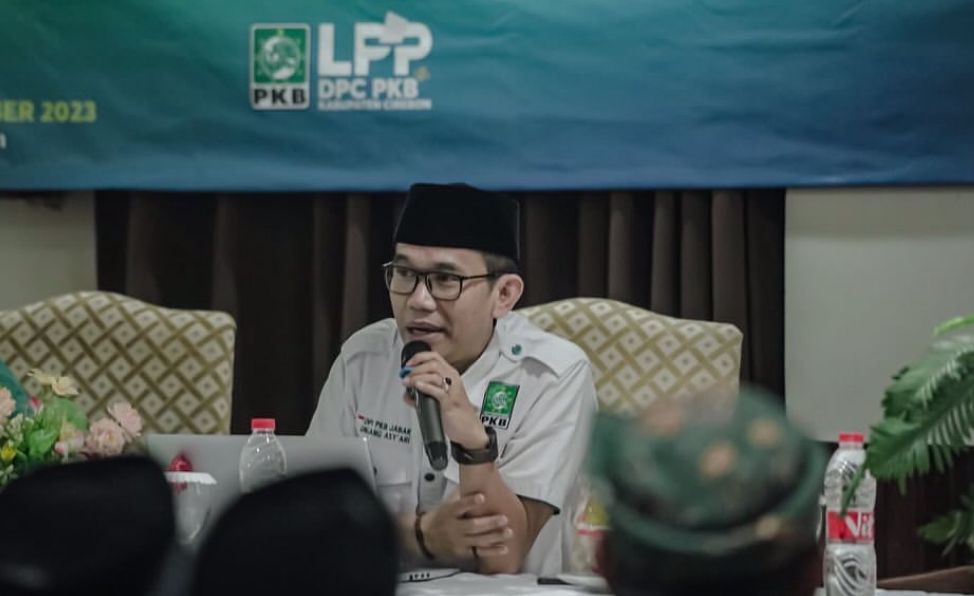 EDUN Janjikan Insentif Guru Ngaji di Bandung Barat Naik Calon wakil bupati bandung barat dari partai PKB, Unjang Asari. Dok instagram (unjang_asari)