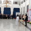 Bachril Bakri Resmi Menjabat Pj Bupati Bogor, Ini Pesan Bey Machmudin Pelantikan Bachril Bakri sebagai Pj Bupati Bogor oleh Pj Gubernur Jawa Barat Bey Machmudin di Gedung Sate, Bandung, Kamis (26/9/2024). (Sandika/Jabar Ekspres)