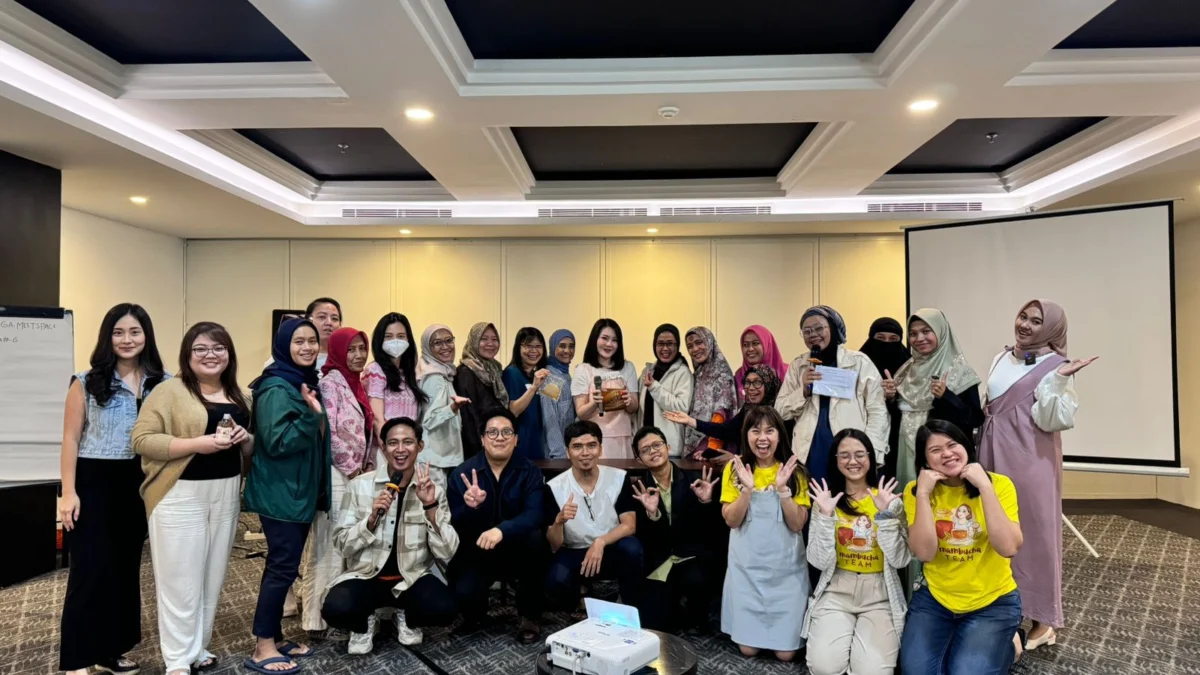 Kelas Kombucha Mambucha ID di Hotel Debraga by Artotel Bandung Mambucha ID dengan bangga mengumumkan suksesnya penyelenggaraan Kelas Kombucha yang berlangsung di Hotel Debraga by Artotel Bandung pada hari Sabtu, 21 September 2024, dari pukul 10.00 hingga 14.00 WIB.