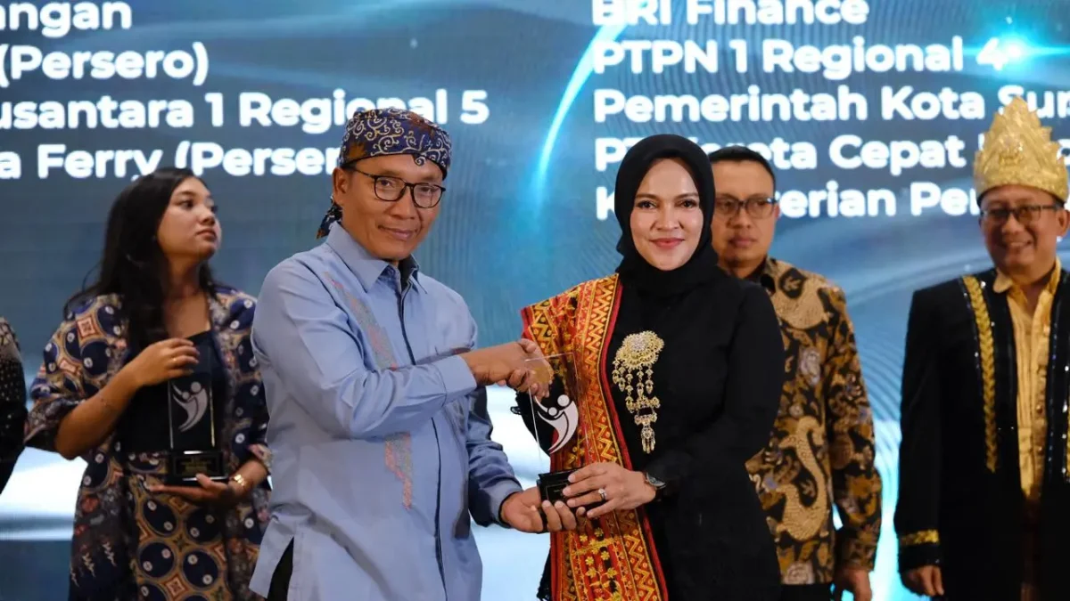 Sukses Membangun Reputasi Positif, PLN Icon Plus Raih Media Relations Awards Sukses Membangun Reputasi Positif, PLN Icon Plus Raih Media Relations Awards