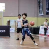 Sosok Fabian Jaris Rahardja (jersey gelap) dalam Final AZA 3X3 Competition 2024 West Java-East