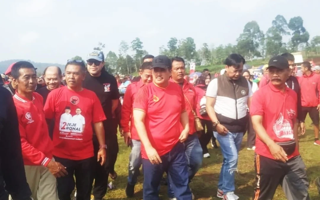 Gelar Jalan Sehat di Nagrek, Cagub Jeje Dorong Pemekaran Wilayah Jabar Selatan untuk Percepatan Pembangunan