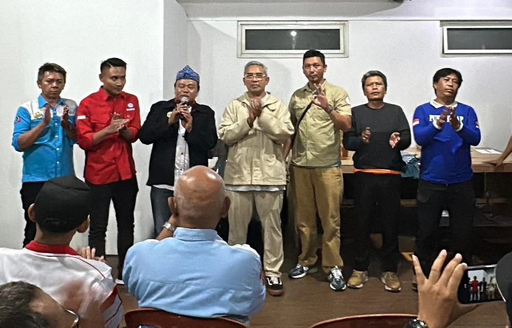 Ini Dia Janji Farhan untuk Tingkatkan Kesejahteraan Buruh dan Pekerja di Kota Bandung! Calon Wali Kota Bandung, Muhammad Farhan mendapat dukungan dari enam serikat buruh yang tergabung ke dalam Buruh Sadulur Farhan-Erwin.
