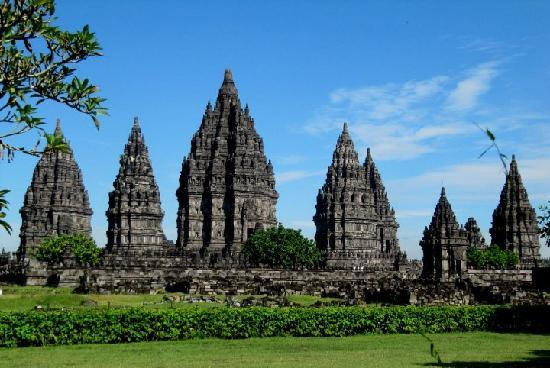 Menjelajahi Keindahan Tempat Wisata Yogyakarta yang Mempesona Candi Prambanan/ Dok. visitingjogja.jogjaprov.go.id