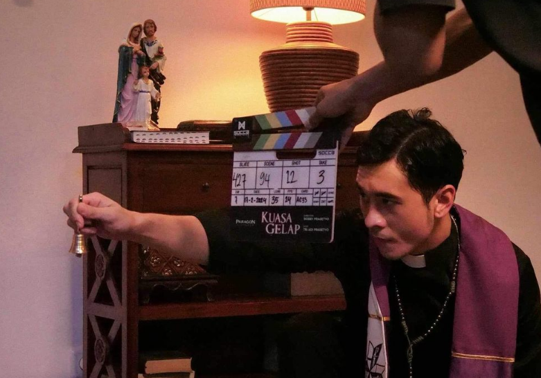 Profil Pemeran Romo Thomas di Kuasa Gelap, Intip Daftar Film Lainnya Jerome Kurnia Pemeran Romo Thomas di Film Kuasa Gelap 2024/ Instagram @jerompret