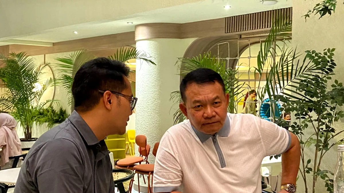 Beri Dukungan Moral, Mantan KSAD Jenderal TNI (Purn) Dudung Abdurrahman Do'akan Paslon Ngatiyana-Adhit Menang di Pilkada Cimahi Mendatang