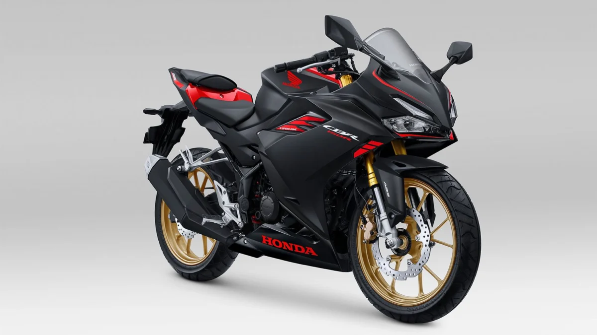 Motor Sport Honda Terlaris New CBR150R Tampil Makin Agresif Motor Sport Honda Terlaris New CBR150R Tampil Makin Agresif