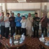 Ketua umum PB Paguyuban Pasundan Prof. Didi Turmudzi menggelar silahturahmi dengan Calon Wali Kota Bandung Muhammad Farhan
