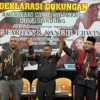 Organisasi Angkatan Muda Siliwangi ( AMS ) memberikan dukungannya kepada pasangan Muhammad Farhan – Erwin untuk jadi Wali Kota Bandung