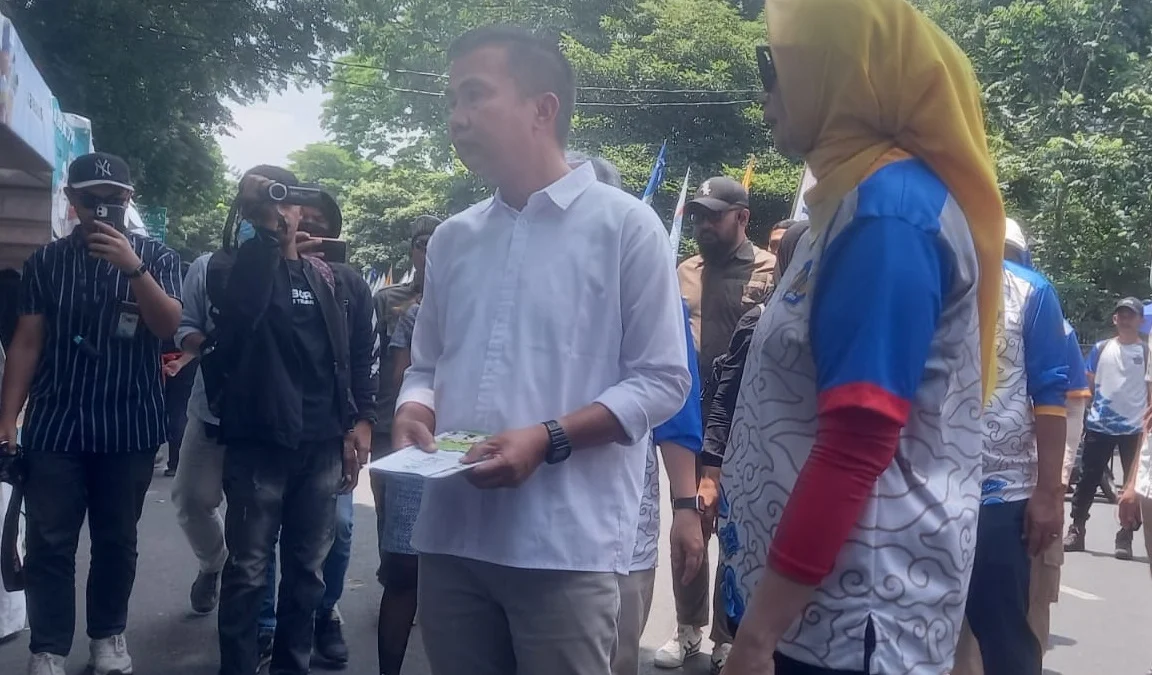 Kemenkeu Jabar Dorong UMKM Berkembang dan Melek Digitalisasi Sebanyak 156 both turut berpartisipasi di acara Roeang Kita UMKM Fest 2024 yang diselenggarakan oleh Kementerian Keuangan Jawa Barat.