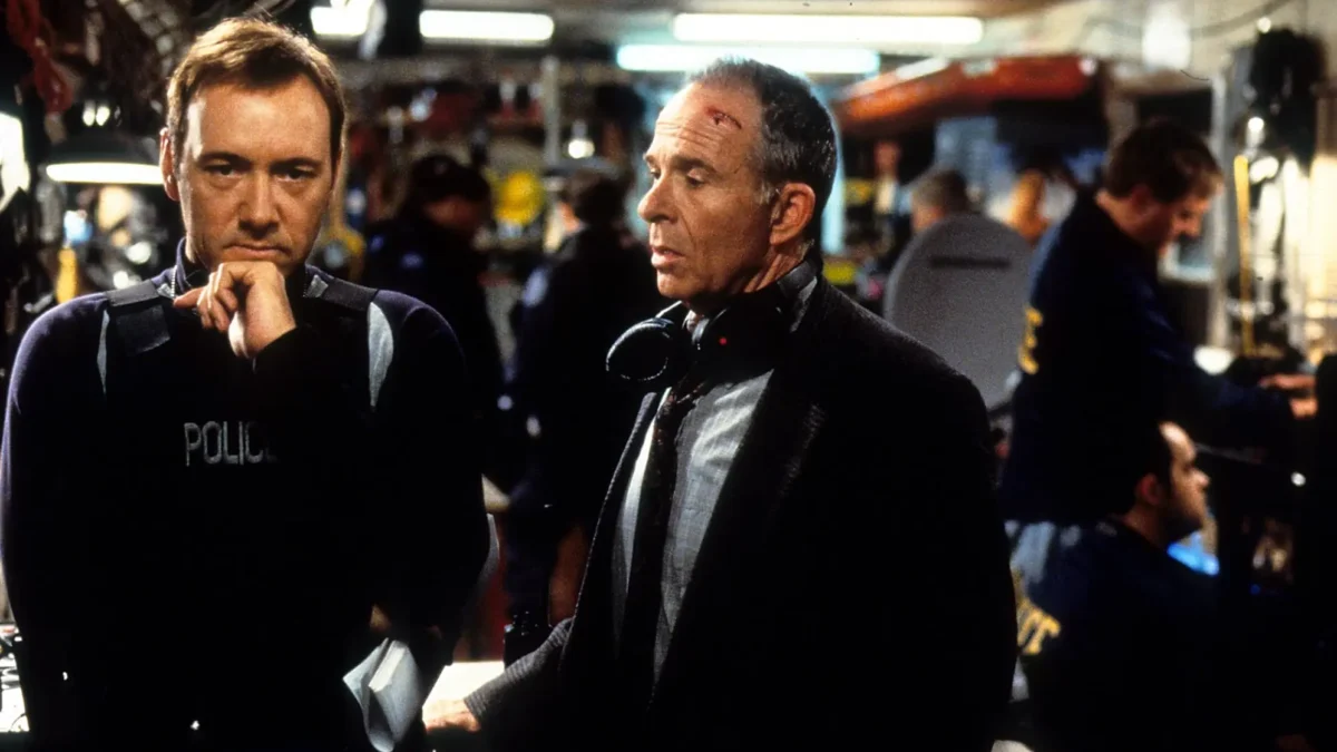 Sinopsis Film The Negotiator, Negosiator Menjadi Tersangka Kasus Korupsi