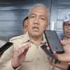 Ketua DPD Gerindra Jawa Barat, Amir Mahfud saat diwawancara awak media usai acara konsolidasi tim pemenangan Pilkada serentak tahun 2024 di Kota Banjar. (Cecep Herdi/Jabar Ekspres)