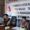 Ketua Bawaslu Bandung Barat, Riza Nasrul Falah (kiri). Dok Bawaslu KBB
