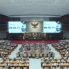 Rapat paripurna DPR RI yang digelar di Jakarta, Selasa (15/10/2024). (Tangkapan Layar YouTube/TVR Parlemen)