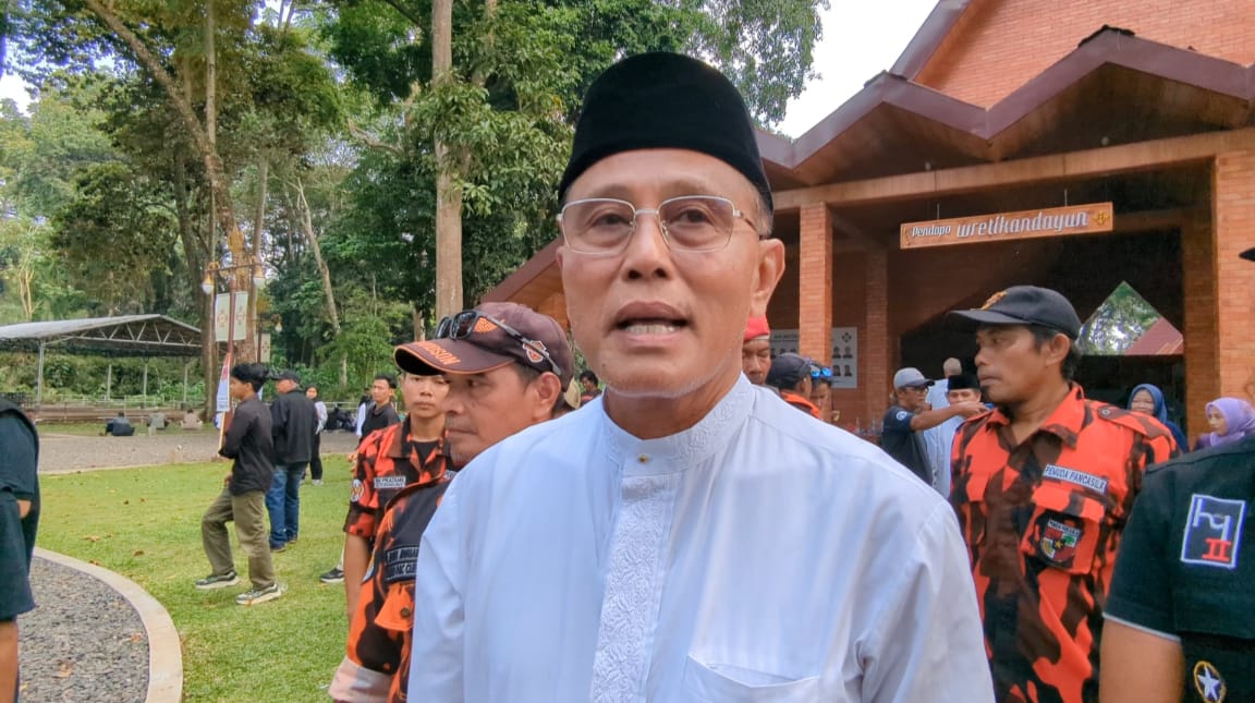 Herdiat Sunarya Soroti Maraknya Judi dan Pinjaman Online di Ciamis Calon Bupati Ciamis Herdiat Sunarya usai safari kampanye di wilayah Karang Kamulyam Kabupaten Ciamis belum lama ini. (Cecep Herdi/Jabar Ekspres)