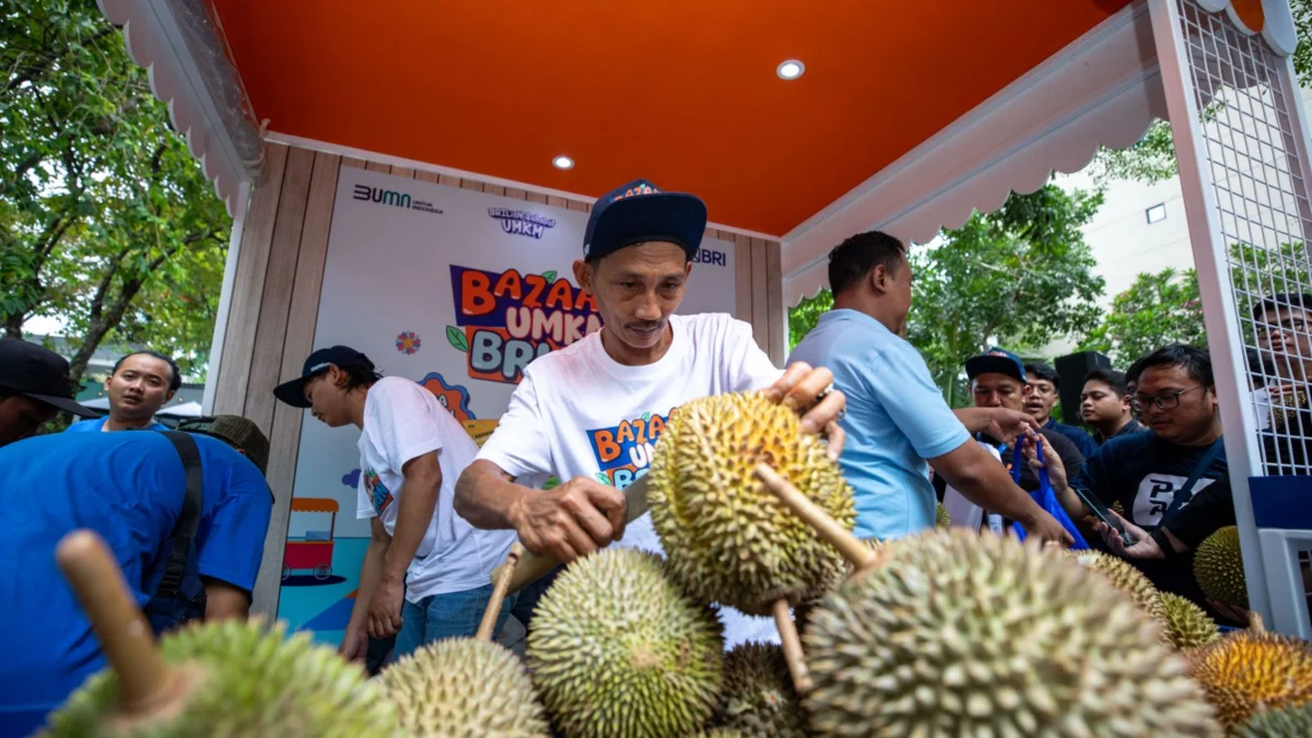 Kelompok Petani Durian di Pekalongan Makin Berkembang Berkat Pemberdayaan BRI Kelompok petani durian di Pekalongan makin berkembang berkat BRI