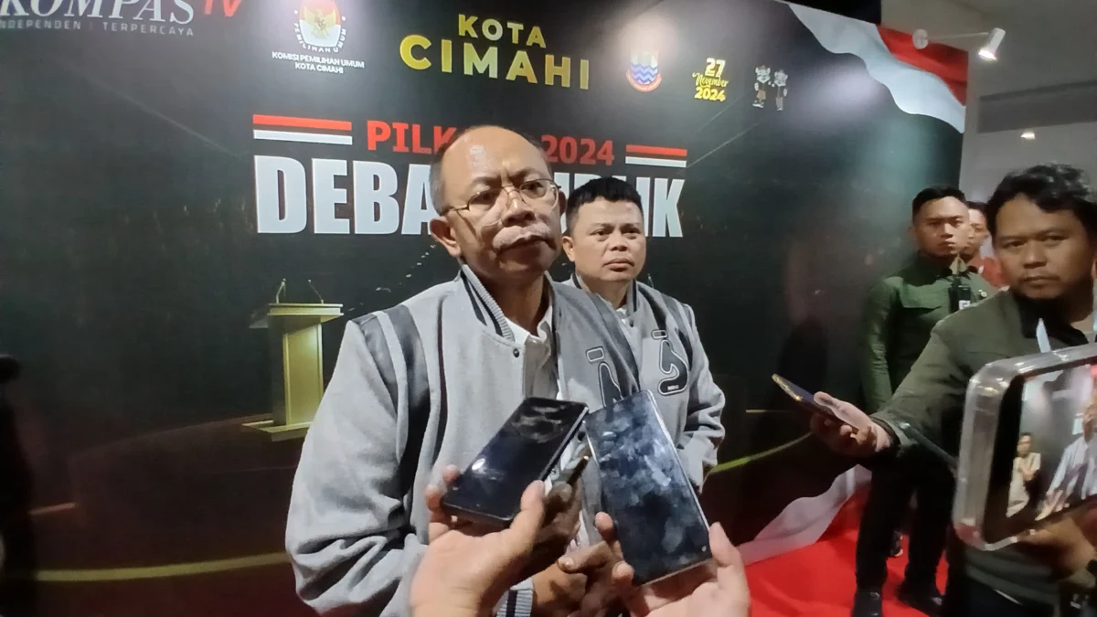 Dikdik Soroti Ketidakpuasan Terhadap Jawaban Paslon Lain di Debat Publik Cimahi Paslon Nomor Urut 1, Dikdik S Nugrahawan-Bagja Setiawan Usai Debat Publik Pertama (Mong)