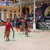 Penampilan Tari Tradisional oleh Siswi SMKN 3 Cimahi di Panen Raya P5 dalam Bulan Bahasa (Mong)