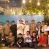 Calon Wali Kota Bogor, Nomor Urut 5, Dokter Rayendra bersama sejumlah anak muda Kota Bogor. (Foto: Istimewa)