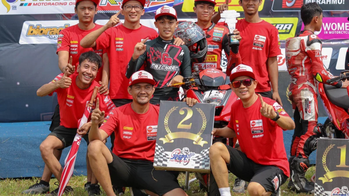 Andra Setya Ismaya dengan Honda Supra GTR Antarkan Podium di Final Kejurnas MotoPrix Tasikmalaya Kemenangan Tim balap binaan PT Daya Adicipta Motora (DAM), Honda Daya Jayadi Racing Team dalam Kejuaraan Nasional (Kejurnas) MotoPrix Region B yang digelar pada 9-10 November di Sirkuit Bukit Peusar, Tasikmalaya
