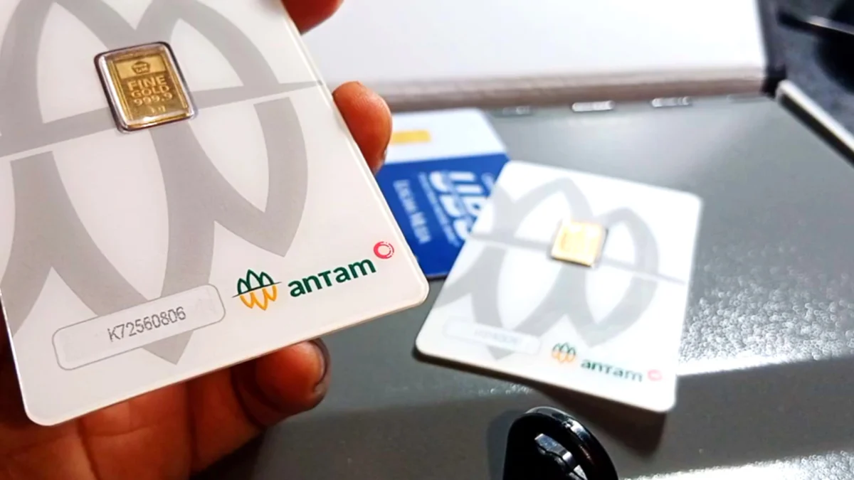 Harga Emas Antam Naik Rp8.000 Hari Ini 18 November 2024, Segini Harganya Sekarang! Harga emas Antam kembali mencuri perhatian! Hari ini, harga logam mulia PT Antam naik sebesar Rp8.000 dibandingkan hari sebelumnya.
