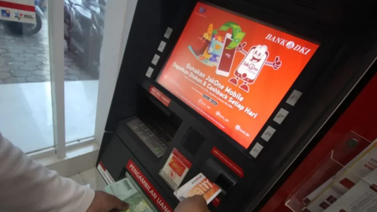 Begini Cara Cairkan Bansos KLJ (Kartu Lansia Jakarta) Tahap 4 Lewat ATM Bank DKI Begini Cara Cairkan Bansos KLJ (Kartu Lansia Jakarta) Tahap 4 Lewat ATM Bank DKI