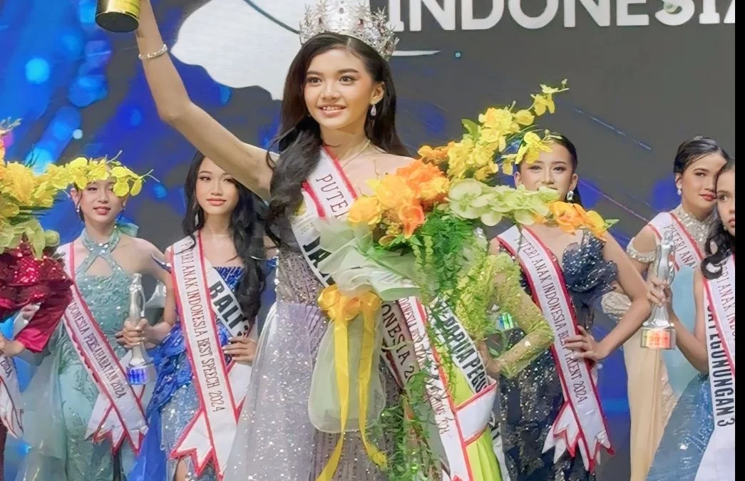 Mewakili Jabar, Cut Bianca Shaleeta Winner Putri Anak Indonesia 2024 Cut Bianca Shaleeta berhasil meraih juara Putri Anak Indonesia 2024 mewakili Jawa Barat (Jabar 1) dengan mengalahkan 40 finalis dari berbagai provinsi.
