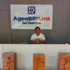 Berawal dari Coba-Coba, AgenBRILink di Situbondo Ini Sekarang Berhasil Dekatkan Akses Perbankan bagi Masyarakat Sekitar Berawal dari Coba-Coba, AgenBRILink di Situbondo Ini Sekarang Berhasil Dekatkan Akses Perbankan bagi Masyarakat Sekitar