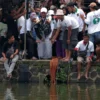 Cabup Bogor Rudy Susmanto Mancing Bersama Warga di Desa Pasir Jambu,
