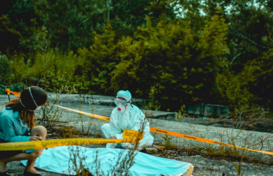 Warga Bandung Barat Dihebohkan Penemuan Mayat Mengambang di Sungai Cimeta Ilustrasi penemuan mayat. Dok istockpchoto