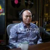 Budi Arie Setiadi ungkap akun Fufufafa dalam podcast Close The Door. Ia mengaku sudah mengetahui sosok di balik akun tersebut, yang pasti bukan Mas Gibran.