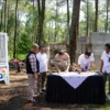 BRI Peduli Bantu Pengelolaan Sampah untuk Wujudkan Lingkungan Bersih di Desa Cikole, Lembang